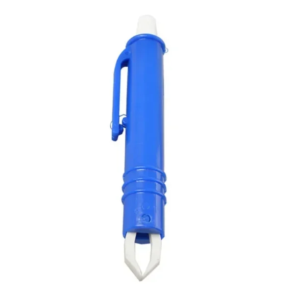 Tick Extractor Tool – Package View Tick extractor tool packaging – flea remover clip for dogs cats and rabbits included in pack