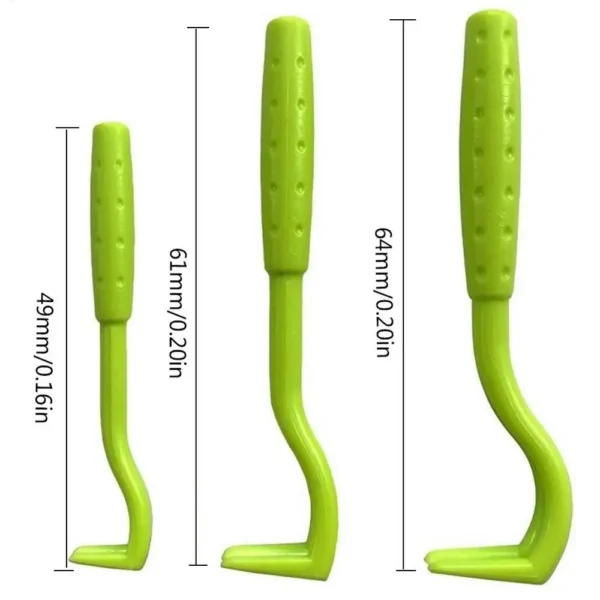 Tick Remover for Cats – In Use tick remover for cats in use on cat fur